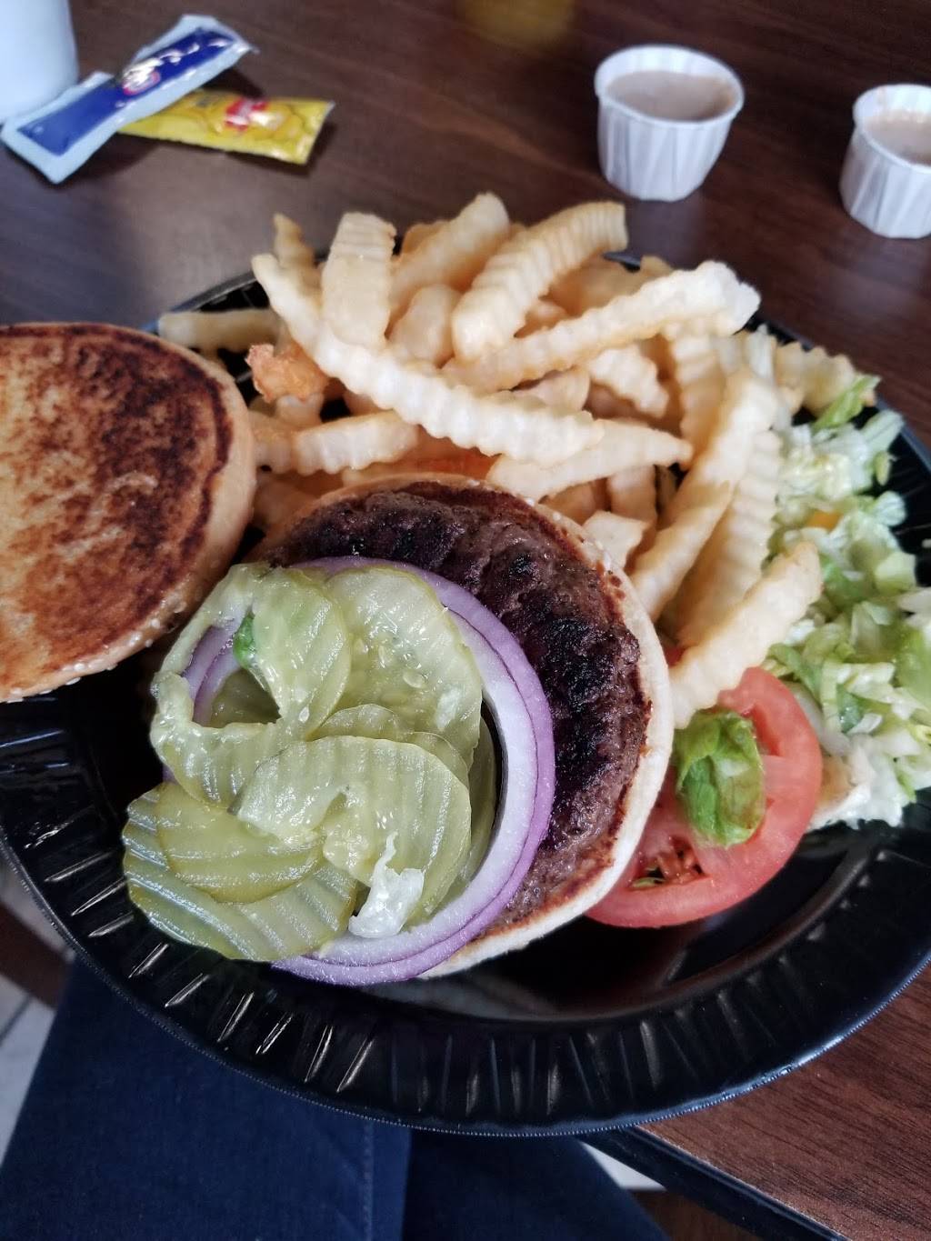 Louies Chicken Fingers | restaurant | 2900 E University Dr, Auburn, AL 36830, USA | 3345012070 OR +1 334-501-2070