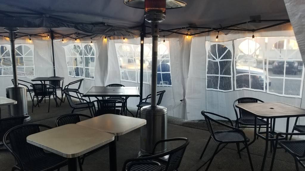 Chateau coffee shop | restaurant | 1 Station Plaza, Woodmere, NY 11598, USA | 5163740310 OR +1 516-374-0310