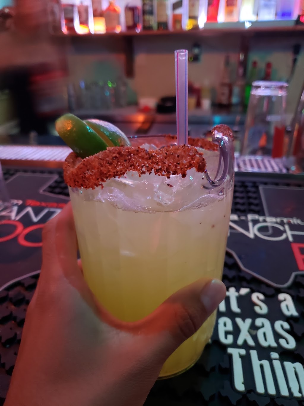 Doc Hollidays | restaurant | 202 E Gibbs St, Del Rio, TX 78840, USA | 8307742060 OR +1 830-774-2060