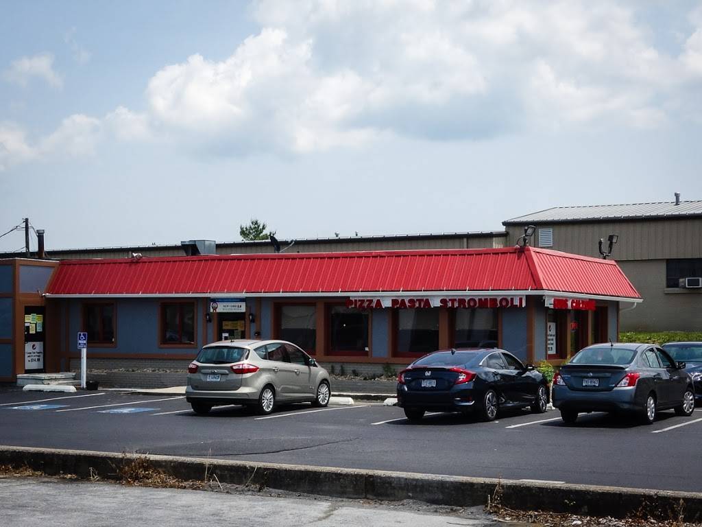 New York Flying Pizza | restaurant | 1107 W Main St, Waynesboro, VA 22980, USA | 5404517177 OR +1 540-451-7177