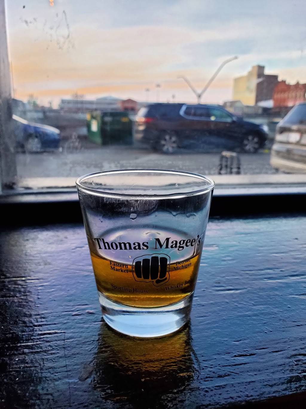 Thomas Magees Sporting House Whiskey Bar | restaurant | 1408 E Fisher Service Dr, Detroit, MI 48207, USA | 3132634342 OR +1 313-263-4342
