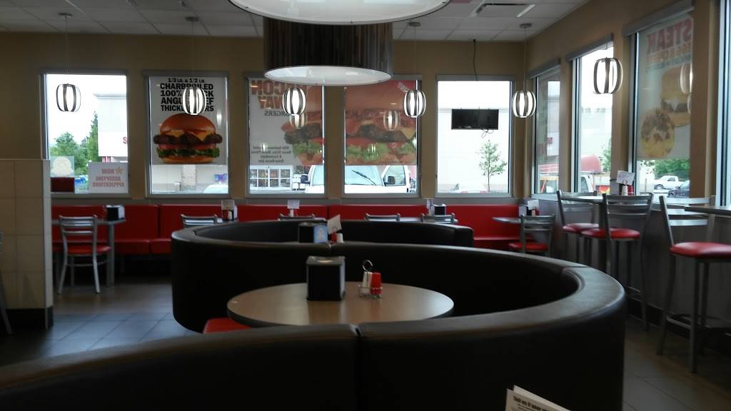 Carls Jr. | restaurant | 1543 S Burlington Blvd, Burlington, WA 98233, USA | 3608999470 OR +1 360-899-9470