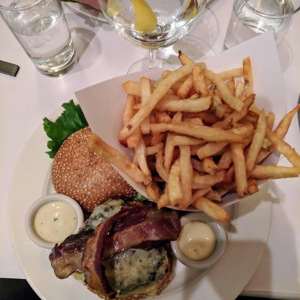 Cafe Luxembourg | restaurant | 200 W 70th St, New York, NY 10023, USA | 2128737411 OR +1 212-873-7411
