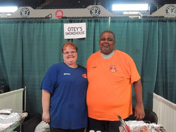 Oteys Smokehouse | restaurant | 452 Main St, Wheeling, WV 26003, USA | 3042189312 OR +1 304-218-9312