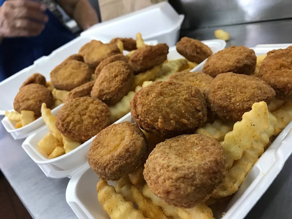 Frosty King Express | restaurant | 1605 E Brundage Ln, Bakersfield, CA 93307, USA | 6616339017 OR +1 661-633-9017