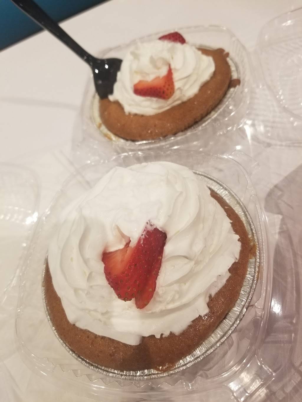 Cafe Rio Mexican Grill | restaurant | 10895 Foothill Blvd, Rancho Cucamonga, CA 91730, USA | 9097485203 OR +1 909-748-5203