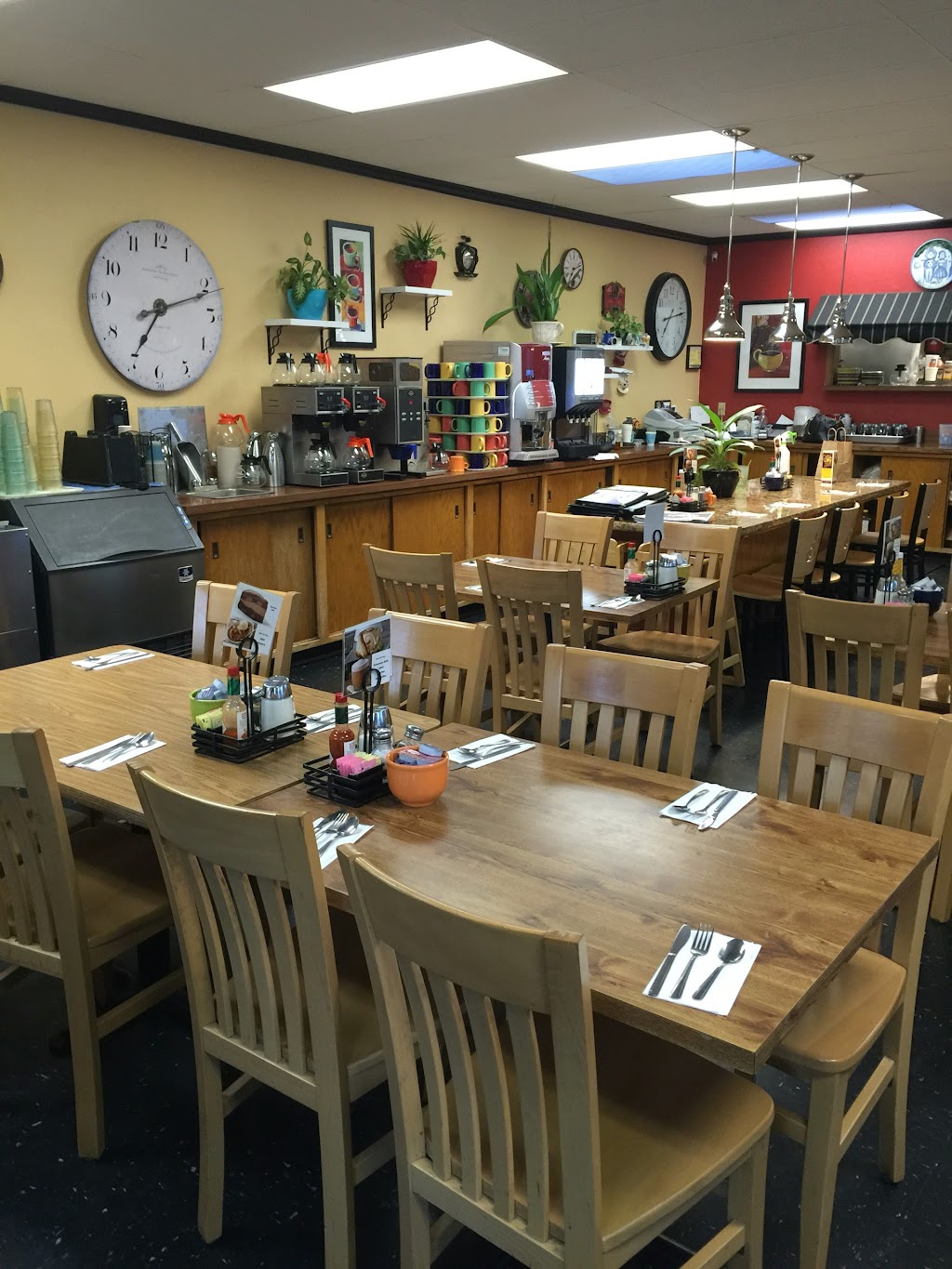 Cozy Cup Café | cafe | 380 4th St, Hollister, CA 95023, USA | 8316373730 OR +1 831-637-3730