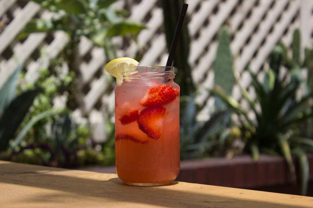 Cactus Coffee | meal takeaway | 2232 D St #102, La Verne, CA 91750, USA | 9092938481 OR +1 909-293-8481