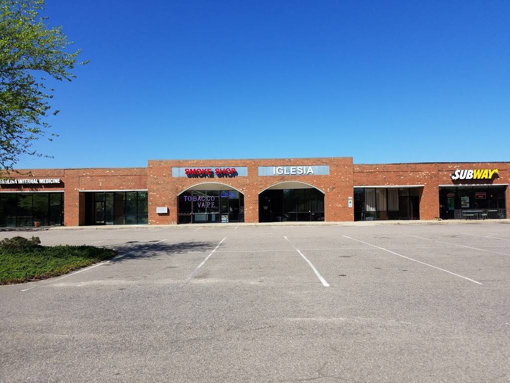 Subway | restaurant | South Park Business Center, 4530 NC-87, Sanford, NC 27330, USA | 9194980014 OR +1 919-498-0014