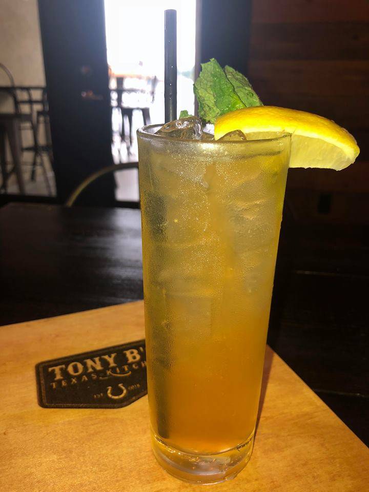 Tony Bs Texas Kitchen | restaurant | 101 Lipscomb St, Quitman, TX 75783, USA | 9034923510 OR +1 903-492-3510