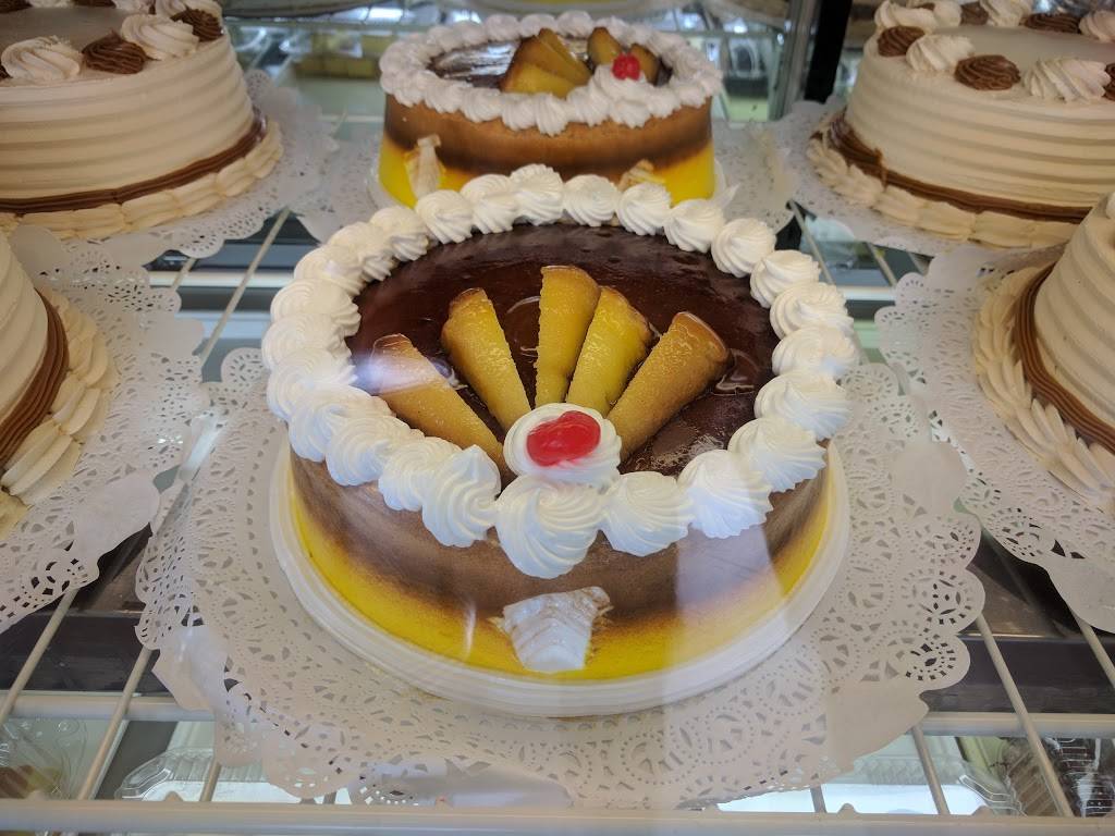 Cuba Bakery | bakery | 1641 NE 8th St, Homestead, FL 33033, USA | 3052452724 OR +1 305-245-2724