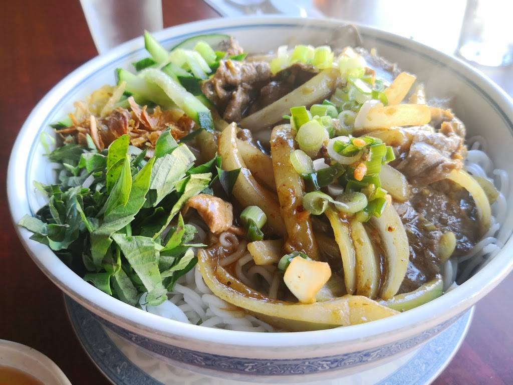 Bamboo Restaurant | restaurant | 345 15th Ave E, Seattle, WA 98112, USA | 2065673399 OR +1 206-567-3399