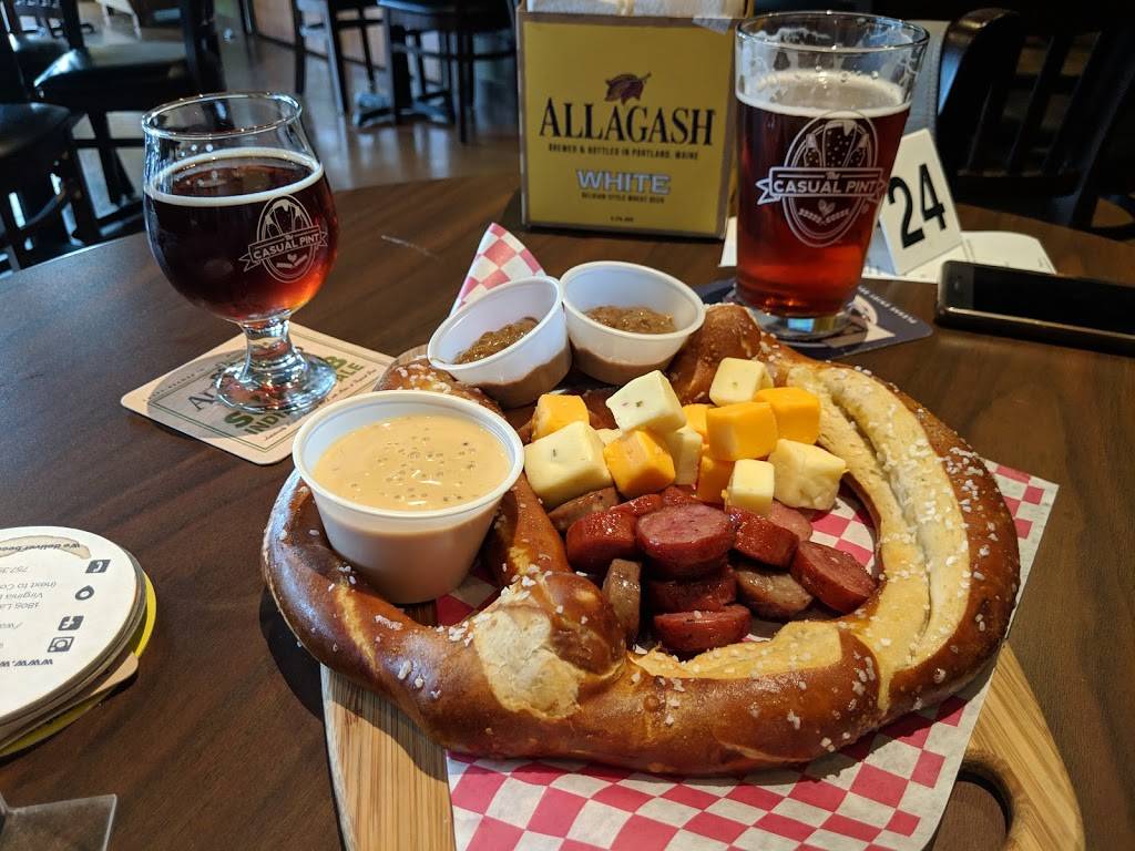 The Casual Pint | restaurant | 3380 Princess Anne Rd Suite 111, Virginia Beach, VA 23456, USA | 7576896296 OR +1 757-689-6296