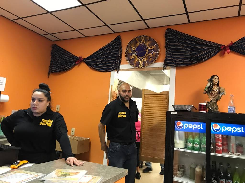 Guzman Taqueria | restaurant | 100 Spring St, Orfordville, WI 53576, USA | 6088793888 OR +1 608-879-3888