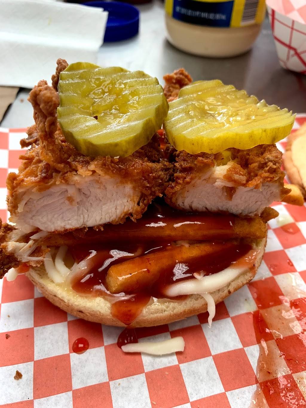 CJs Chicken | restaurant | 229 S Western Ave, Chicago, IL 60612, USA | 7732190606 OR +1 773-219-0606