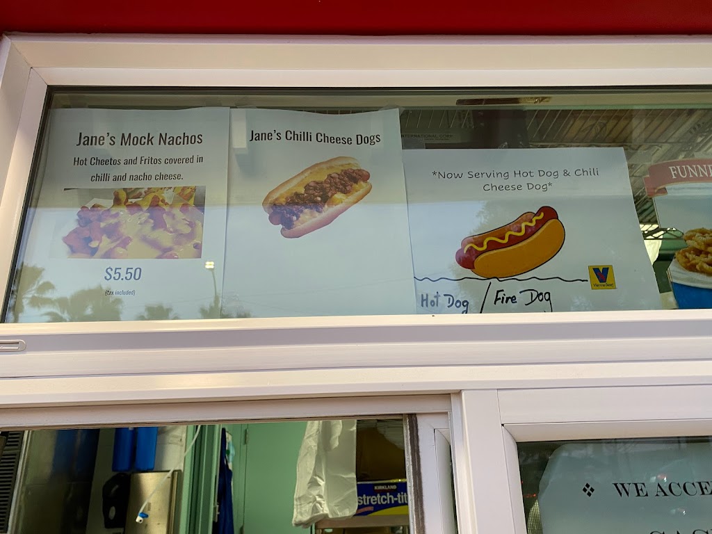 Janes Corndogs | restaurant | 907 Ocean Ave, Seal Beach, CA 90740, USA | 5624312854 OR +1 562-431-2854