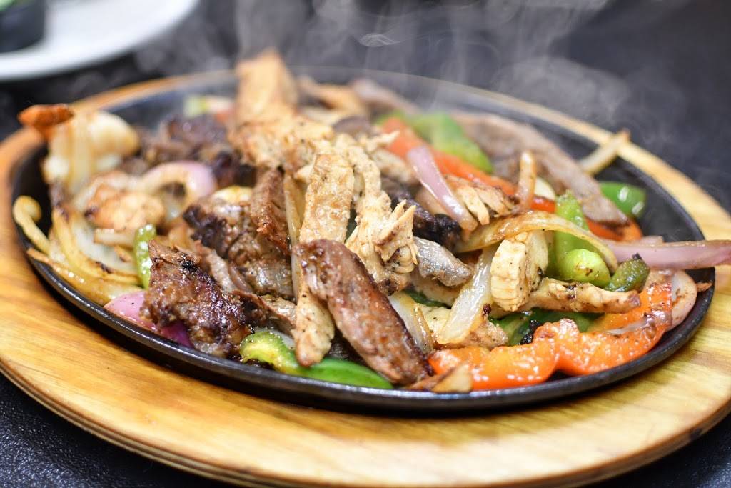 El Paso Mexican Grill | restaurant | 1809 W Pinhook Rd, Lafayette, LA 70508, USA | 3374088725 OR +1 337-408-8725