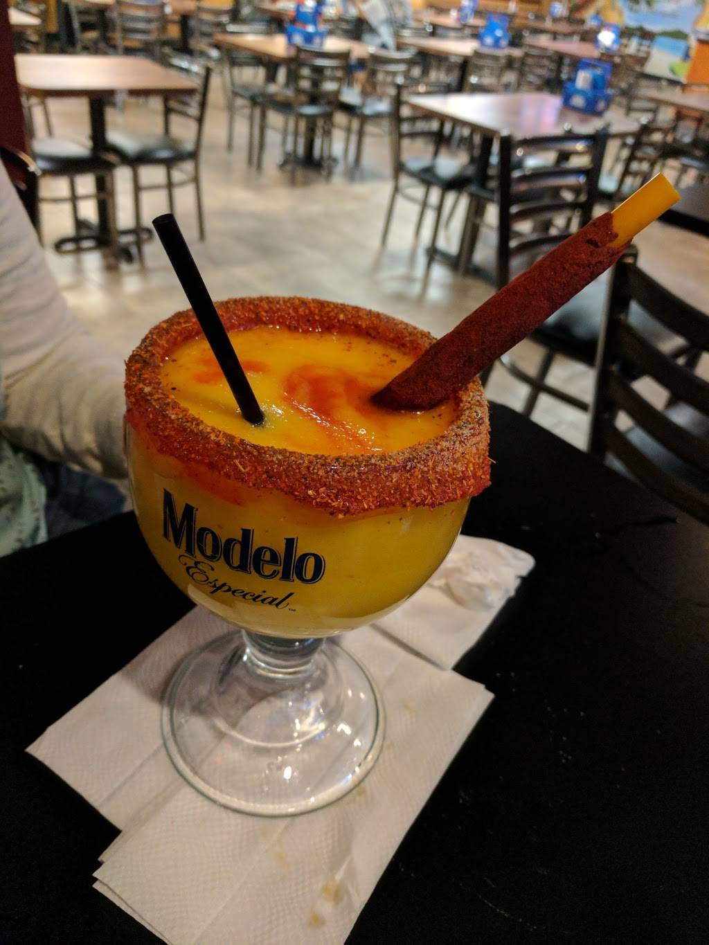 Viva Mexican Grill | restaurant | 9820 W Lower Buckeye Rd # 103, Tolleson, AZ 85353, USA | 6239360165 OR +1 623-936-0165