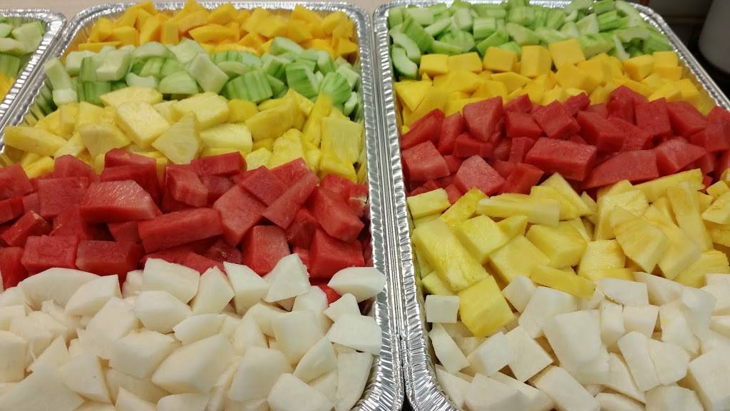 Un Mundo De Sabor | restaurant | 9085 Mission Boulevard, Riverside, CA 92509, USA | 9519343539 OR +1 951-934-3539