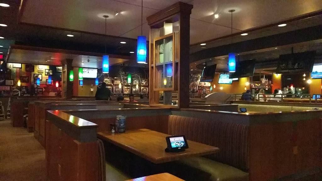 Applebees Grill + Bar | restaurant | 4181 Sterling Ave, Kansas City, MO 64133, USA | 8163564171 OR +1 816-356-4171