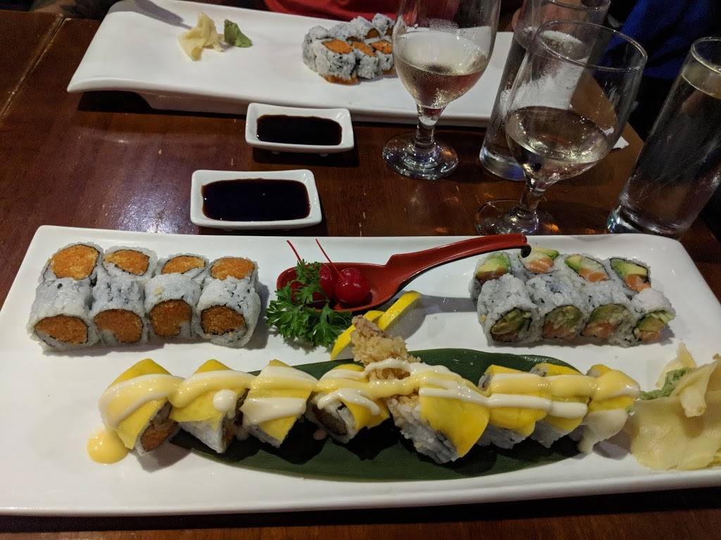 Crazy Sushi | restaurant | 1837 Chestnut St, Philadelphia, PA 19103, USA | 2159880398 OR +1 215-988-0398