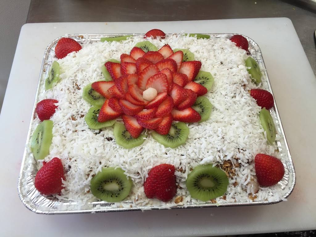 Jugos y Bionicos Marisol | restaurant | 1721 N Long Beach Blvd #101, Compton, CA 90221, USA | 3107631650 OR +1 310-763-1650