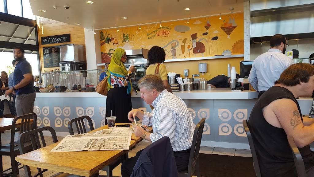 honeygrow | restaurant | 169 E City Ave, Bala Cynwyd, PA 19004, USA | 6106672573 OR +1 610-667-2573