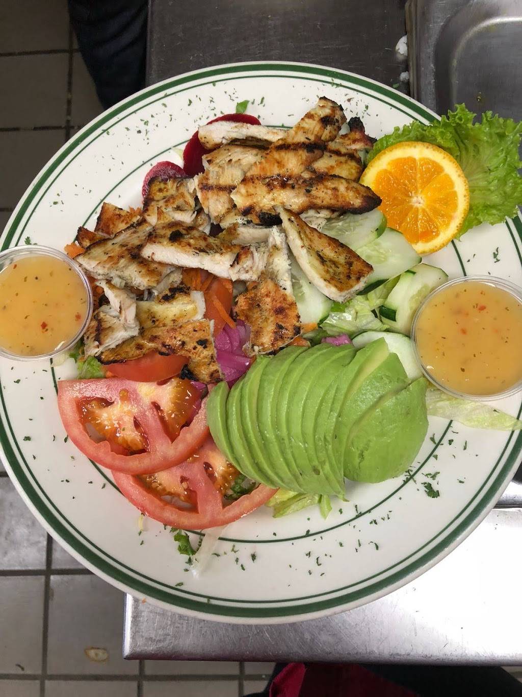 Punto Rojo | bakery | 3841, 85 S Main St, Freeport, NY 11520, USA | 5164425266 OR +1 516-442-5266