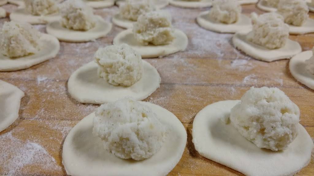 Zagloba | restaurant | 2555 Dixie Rd, Mississauga, ON L4Y 4C4, Canada | 9052799925 OR +1 905-279-9925