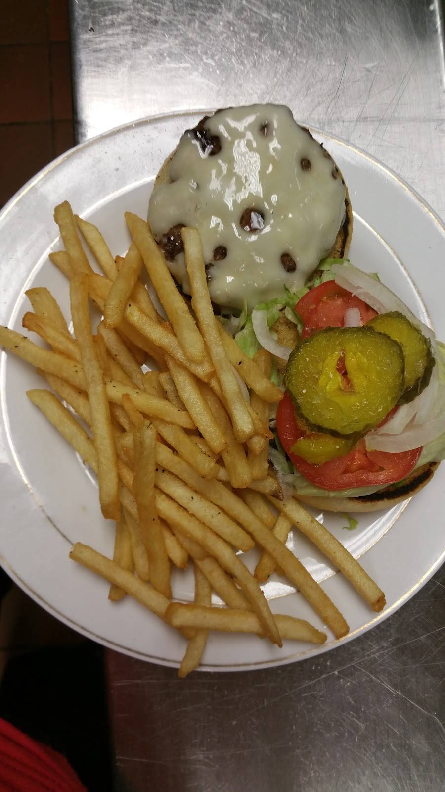 Slo Odies | restaurant | 28 Gravois Station Rd, House Springs, MO 63051, USA | 6366717048 OR +1 636-671-7048