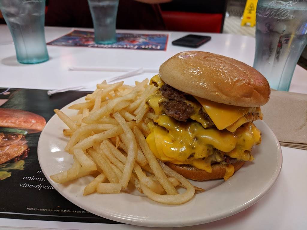 Steak n Shake | restaurant | 12921 Sheldon Rd, Tampa, FL 33626, USA | 8137921706 OR +1 813-792-1706