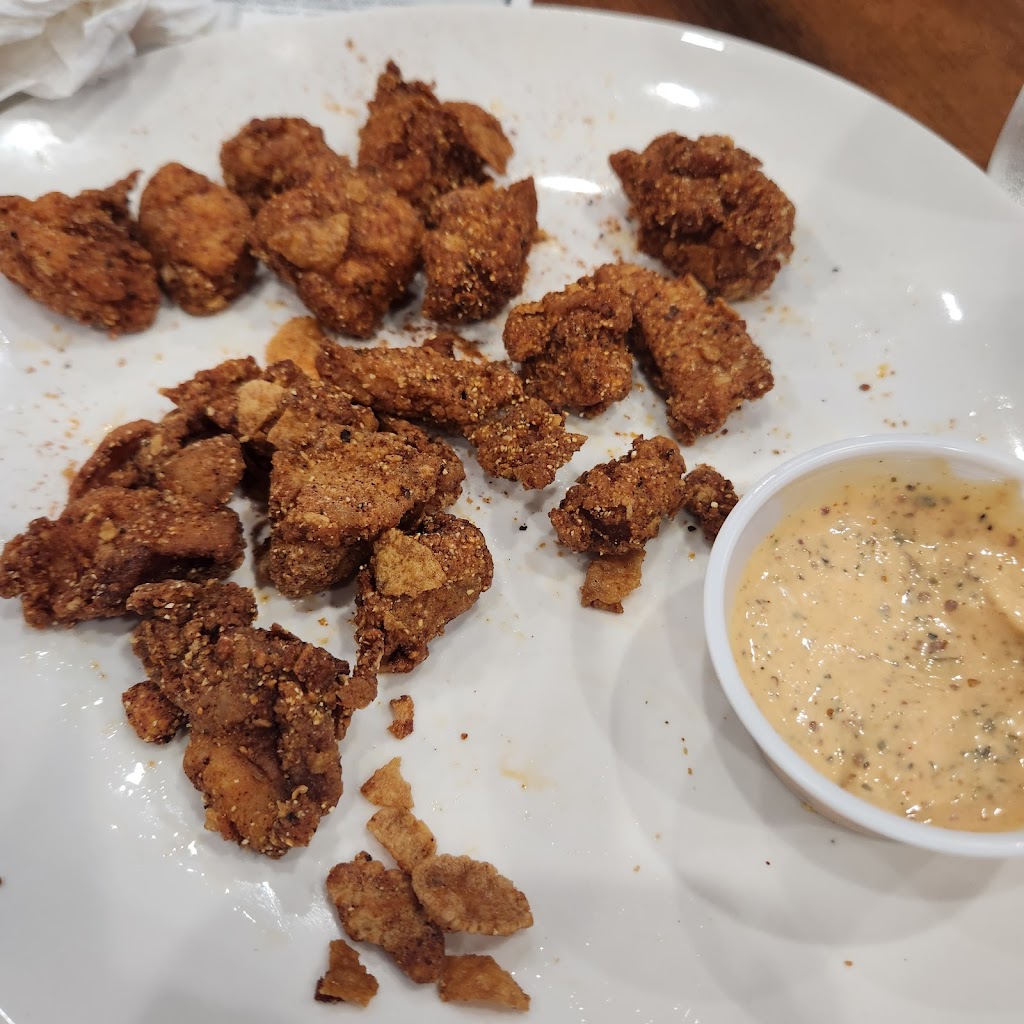 KickN Kountry Bar & Grille | restaurant | 376 Warren Rd, Coldwater, MI 49036, USA | 5172274800 OR +1 517-227-4800