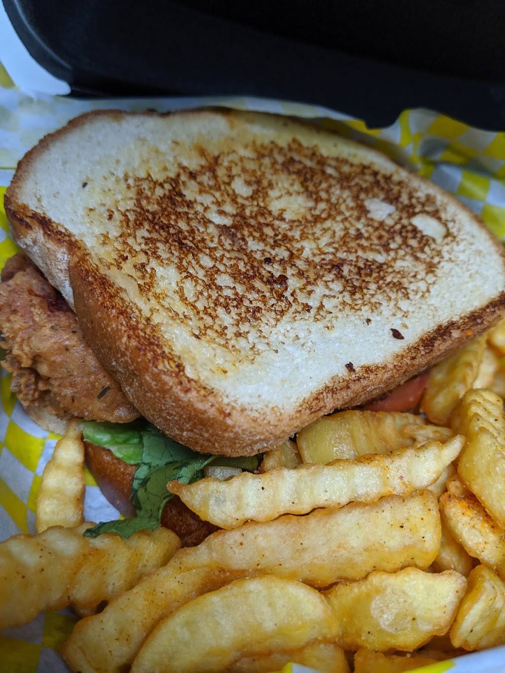 ShayTiggs | restaurant | 7190 Downman Rd suite f, New Orleans, LA 70126, USA | 5047667007 OR +1 504-766-7007