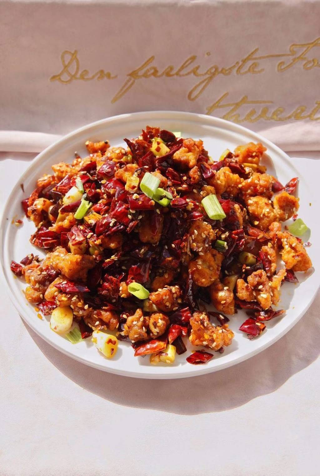 Millions of Milk Tea | cafe | 1990 N High St, Columbus, OH 43201, USA | 6145250030 OR +1 614-525-0030