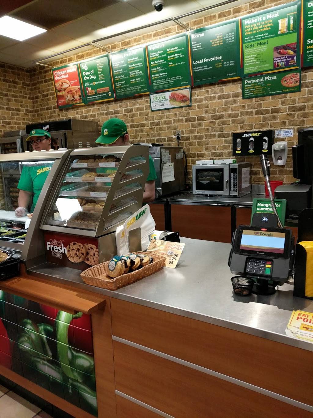 Subway | restaurant | 3555 Vine St, Middletown, PA 17057, USA | 7179481844 OR +1 717-948-1844