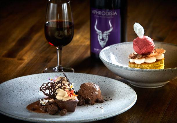 MERITAGE - an urban tavern | restaurant | 5350 E Marriott Dr, Phoenix, AZ 85054, USA | 4802933939 OR +1 480-293-3939