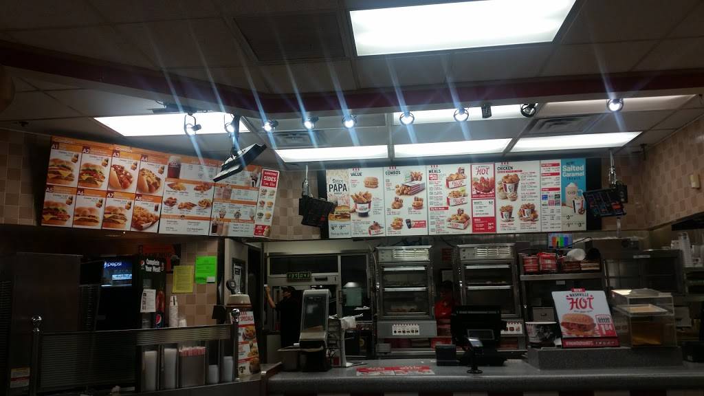 KFC | restaurant | 1467 Mitchell Rd, Ceres, CA 95351, USA | 2095372278 OR +1 209-537-2278