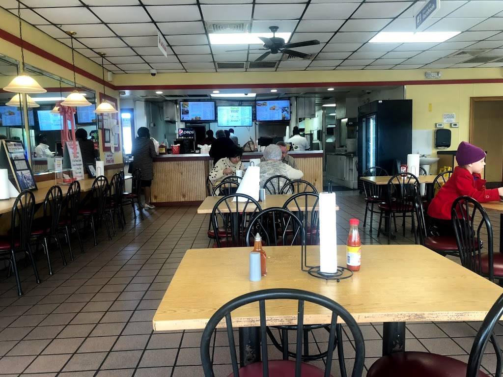 Cape Fear BBQ & Chicken | restaurant | 523 Grove St, Fayetteville, NC 28301, USA | 9104831884 OR +1 910-483-1884