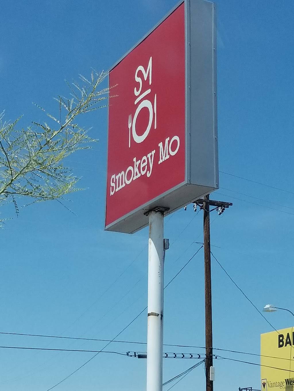 Smokey Mo | restaurant | 2650 N 1st Ave, Tucson, AZ 85719, USA | 5202038250 OR +1 520-203-8250