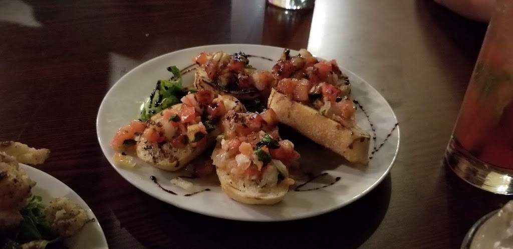 The Lincoln Pub & Grub | restaurant | 609 E Olive Ave Suite A, Fresno, CA 93728, USA | 5592302433 OR +1 559-230-2433