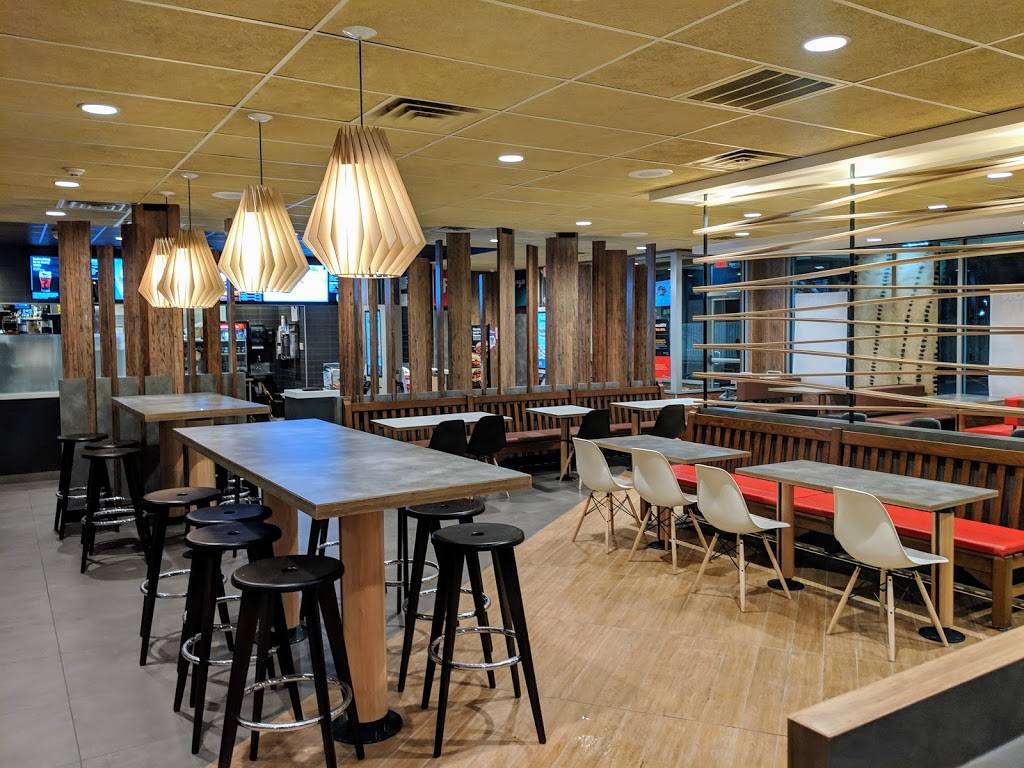 McDonalds | cafe | US Route 13 &, Haines Rd, Levittown, PA 19057, USA | 2159437004 OR +1 215-943-7004