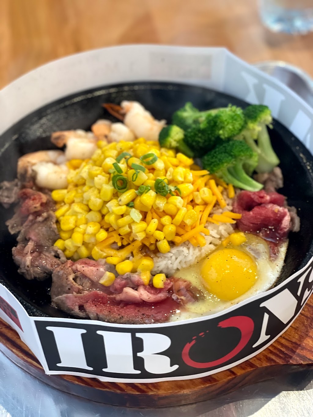 Ironsteak | restaurant | 628 S Weller St, Seattle, WA 98104, USA | 2066232541 OR +1 206-623-2541