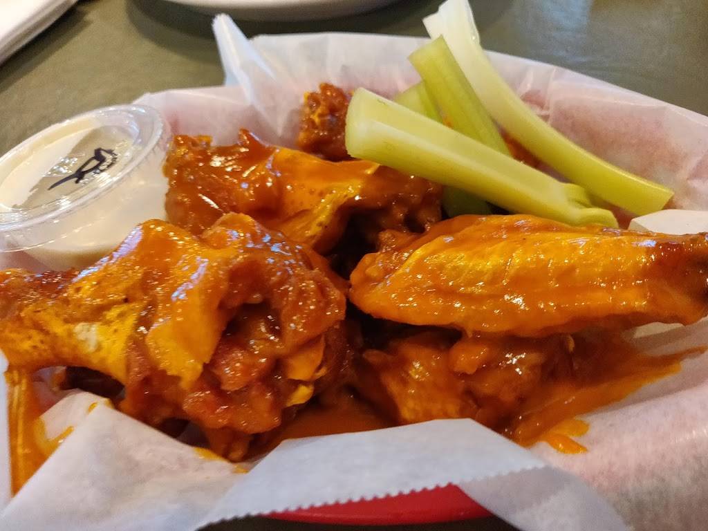 Frans Landing | restaurant | 996 Addison Rd, Painted Post, NY 14870, USA | 6073593000 OR +1 607-359-3000