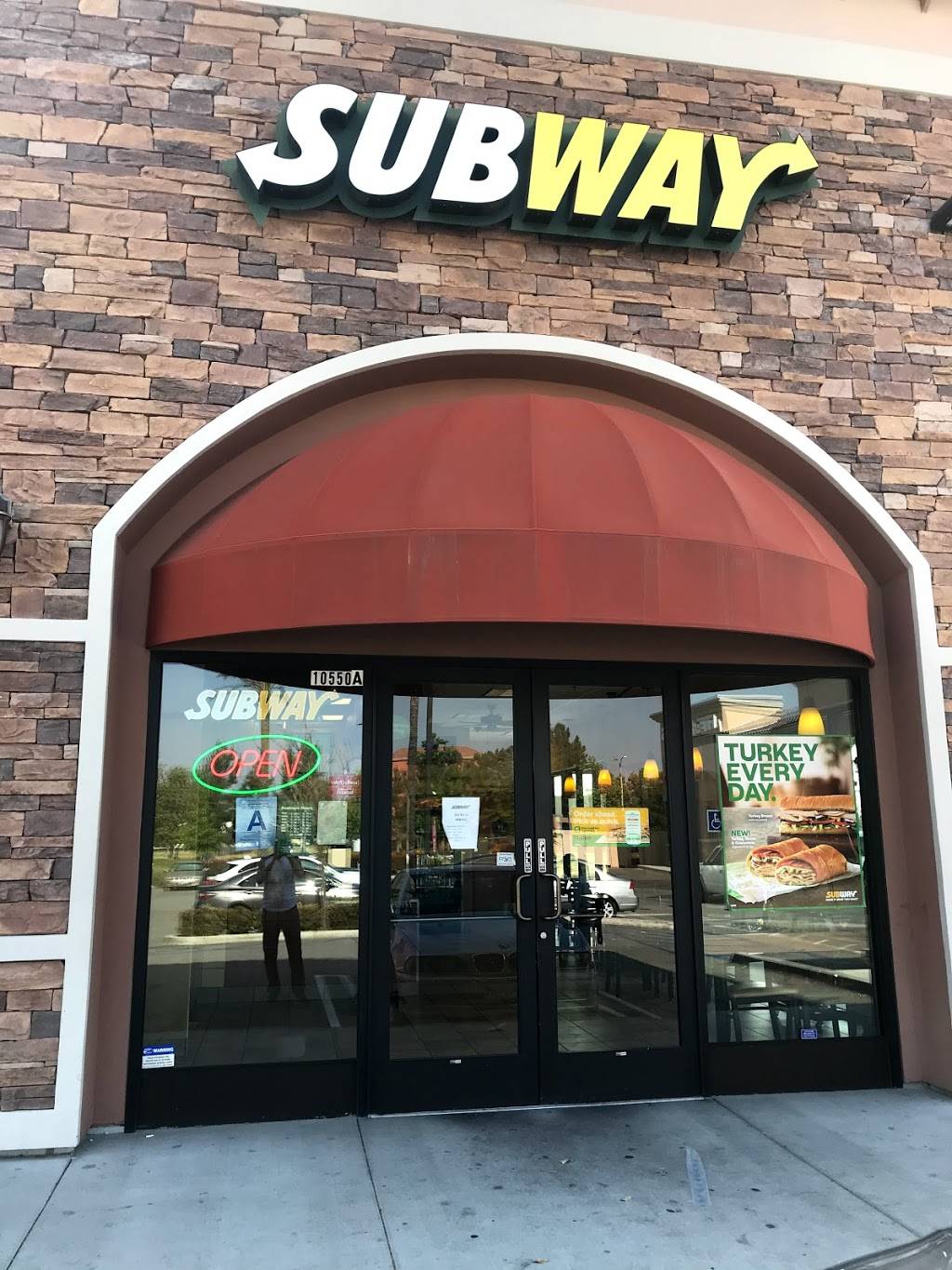 Subway Restaurants | restaurant | Sierra Square Shopping Center, 10550 Sierra Ave A, Fontana, CA 92335, USA | 9095744887 OR +1 909-574-4887