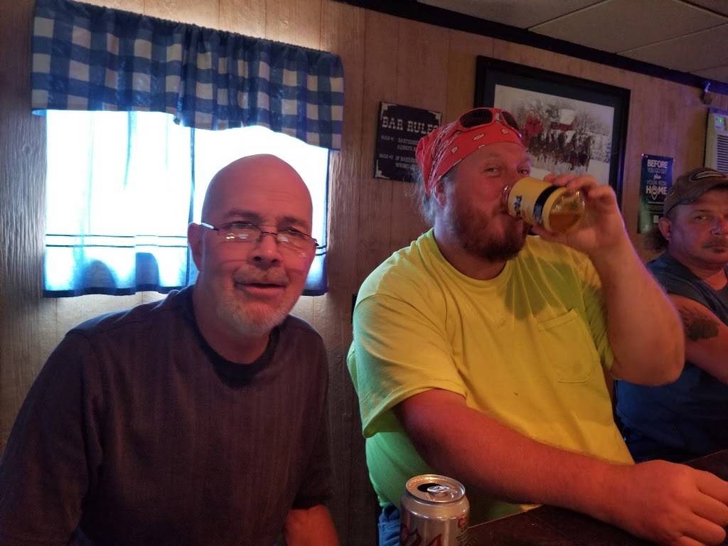 Lenharts Tavern LLC | restaurant | 90 PA-88, Charleroi, PA 15022, USA | 7244894810 OR +1 724-489-4810