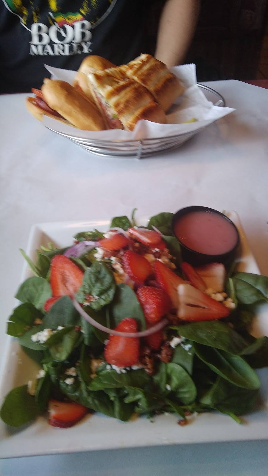 Fast Eddies Pizza | restaurant | 1040 59 Main Street, Bellville, OH 44813, USA | 4198863115 OR +1 419-886-3115