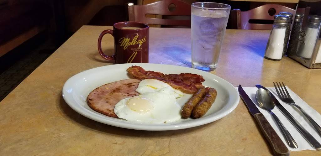 Mulkeys Restaurant | restaurant | 3800 14th Ave, Rock Island, IL 61201, USA | 3097881441 OR +1 309-788-1441