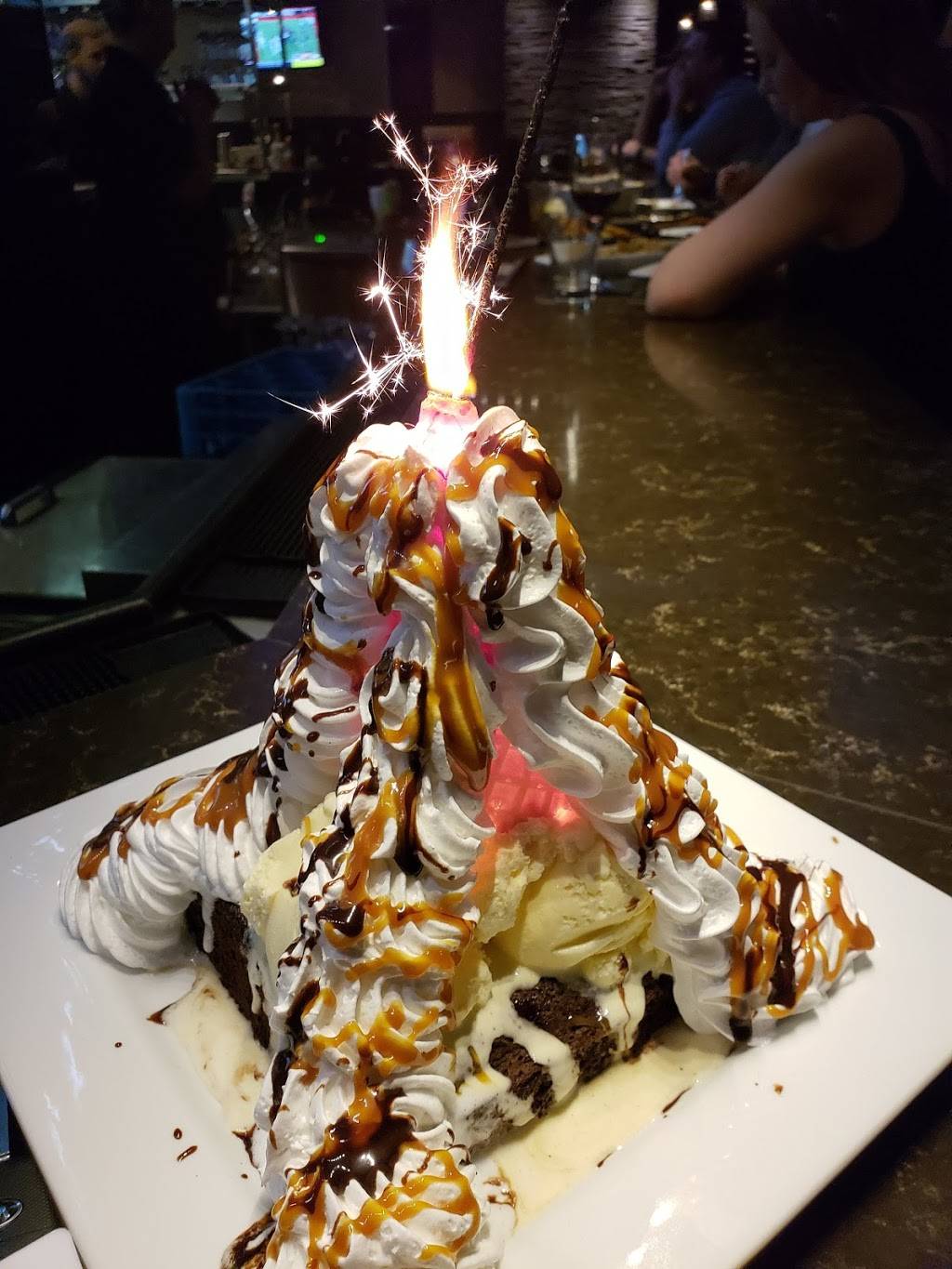 Black Rock Bar & Grill | restaurant | 8965 Conroy Windermere Rd, Orlando, FL 32819, USA | 4075055195 OR +1 407-505-5195