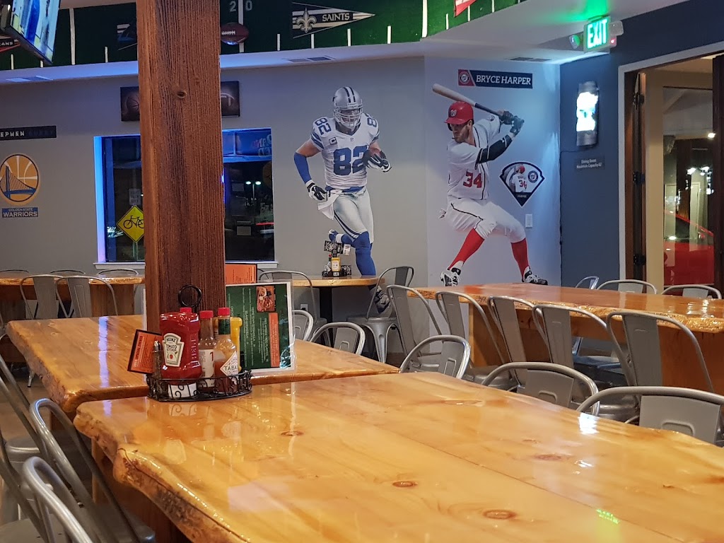 Sidelines Sports Pub | restaurant | 3411 Lake Tahoe Blvd, South Lake Tahoe, CA 96150, USA | 5305454333 OR +1 530-545-4333