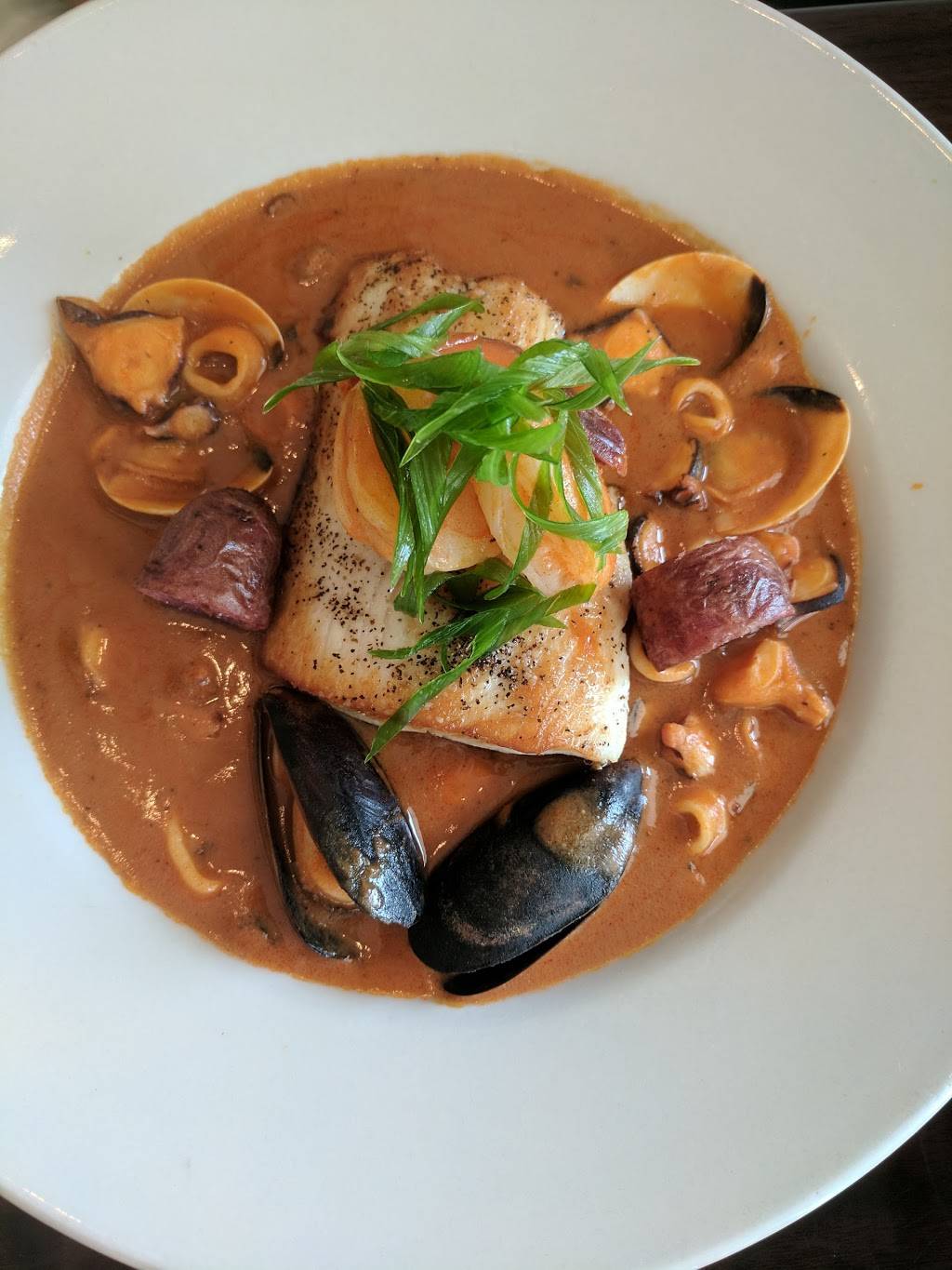 Latin Bites | cafe | 5709 Woodway Dr Suite J, Houston, TX 77057, USA | 7132298369 OR +1 713-229-8369